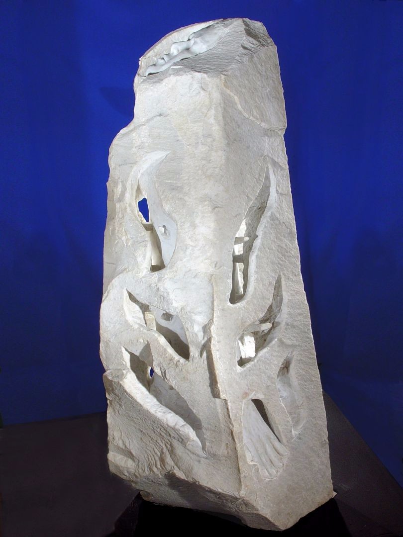MARTIRIO - marmo bianco di Carrara - cm 117x53x55 - 1982